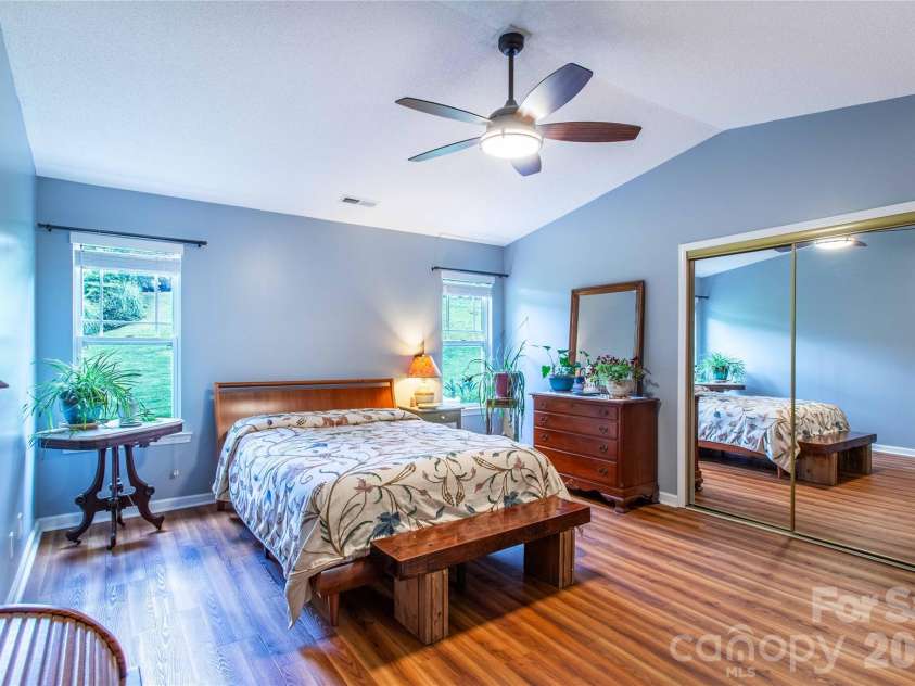 5303 Wood Duck Way, Hendersonville, NC 28792.  MLS# CAR4412210, YatesRealty ID 43331. 