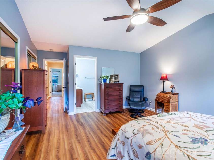 5303 Wood Duck Way, Hendersonville, NC 28792.  MLS# CAR4412210, YatesRealty ID 43331. 