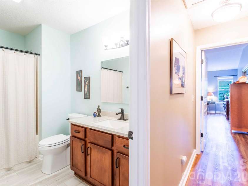 5303 Wood Duck Way, Hendersonville, NC 28792.  MLS# CAR4412210, YatesRealty ID 43331. 