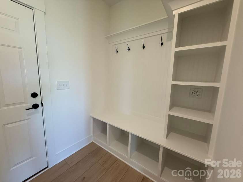 4475 Blue Mound Court, Stanley, NC 28164.  MLS# CAR4413577, YatesRealty ID 43332. Drop Zone