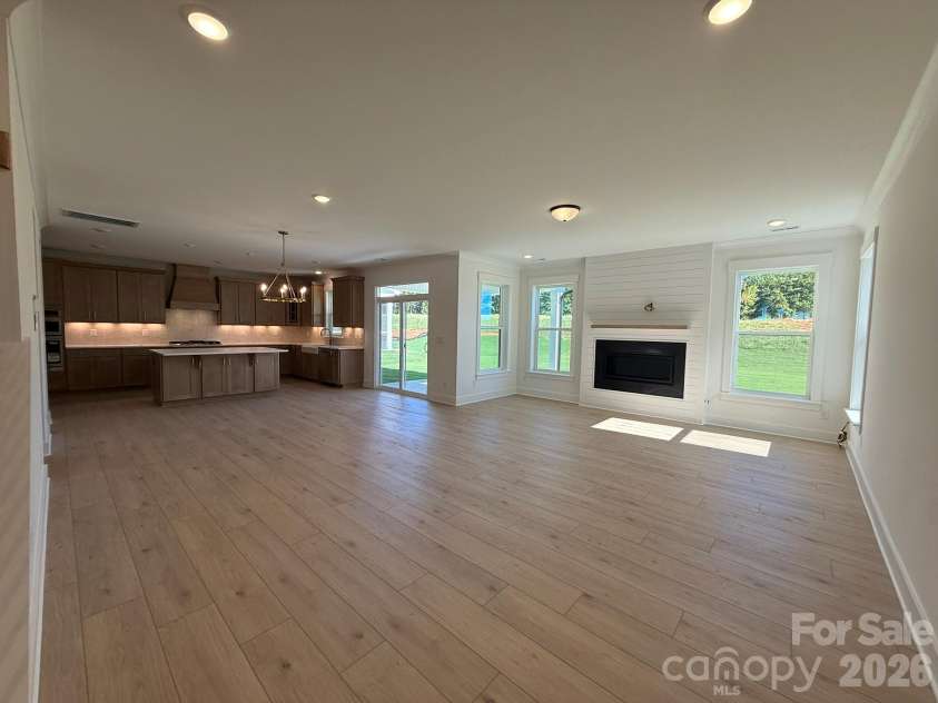 4475 Blue Mound Court, Stanley, NC 28164.  MLS# CAR4413577, YatesRealty ID 43332. Family Room