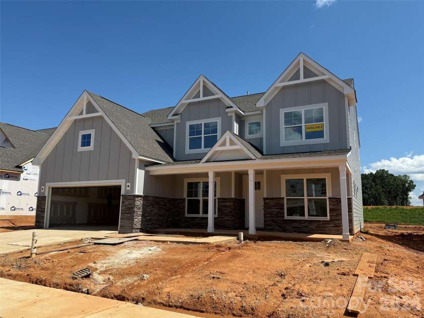 4475 Blue Mound Court, Stanley, NC 28164.  MLS# CAR4413577, YatesRealty ID 43332. Homesite 111 features a Charleston L floorplan