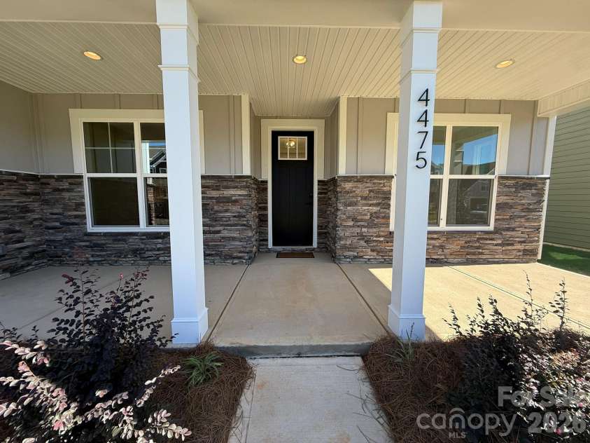 4475 Blue Mound Court, Stanley, NC 28164.  MLS# CAR4413577, YatesRealty ID 43332. Homesite 111 features a Charleston L floorplan