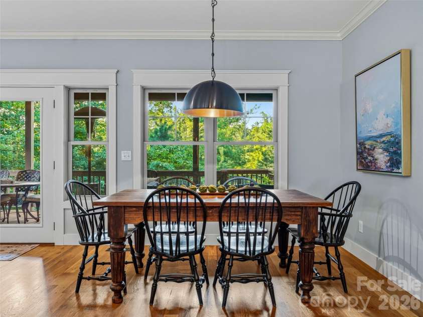 4 Old Bridge Circle, Fairview, NC 28730.  MLS# CAR4412402, YatesRealty ID 43333. 