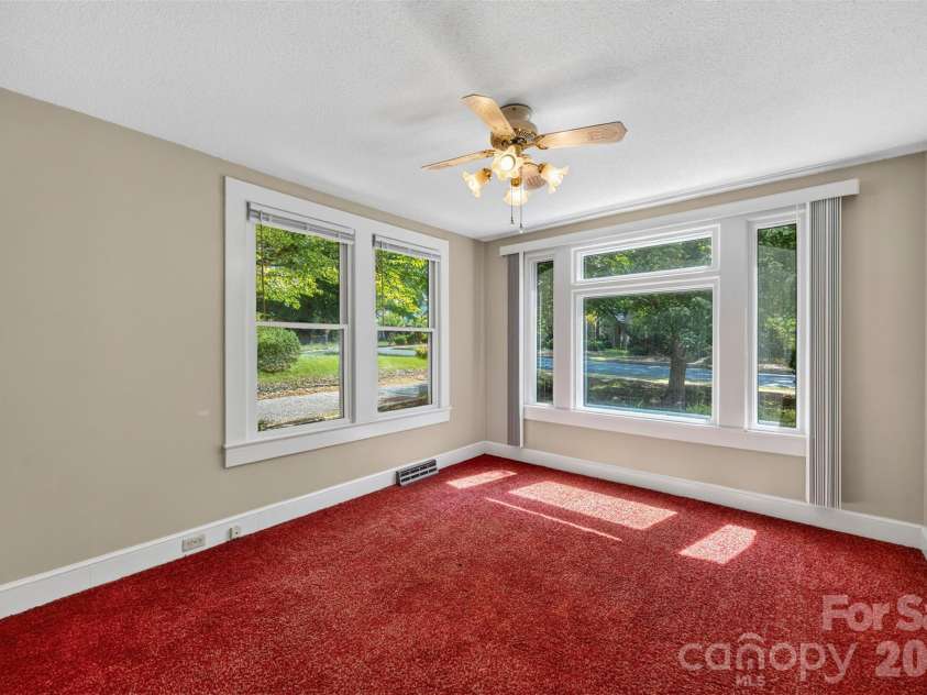 603 6th Street, Albemarle, NC 28001.  MLS# CAR4404180, YatesRealty ID 43334. 