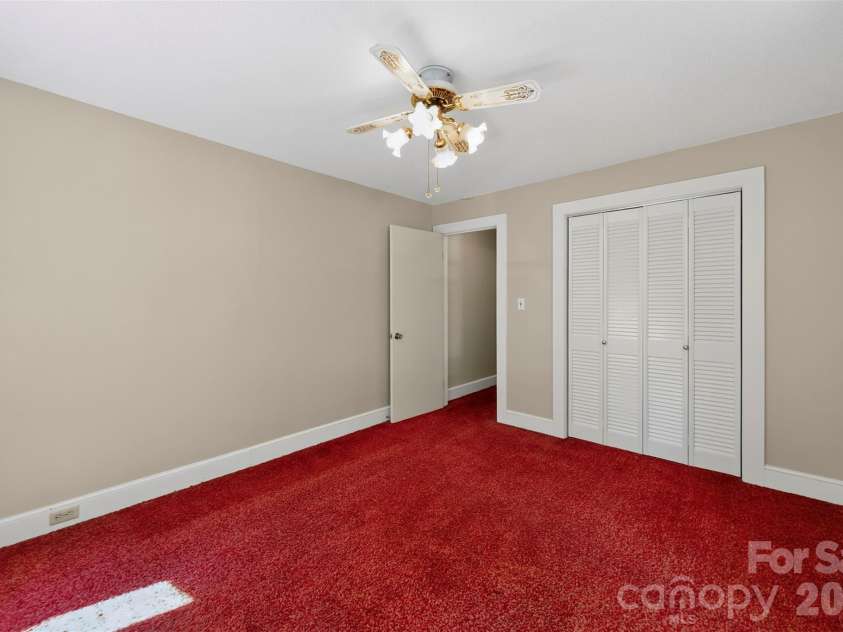 603 6th Street, Albemarle, NC 28001.  MLS# CAR4404180, YatesRealty ID 43334. 