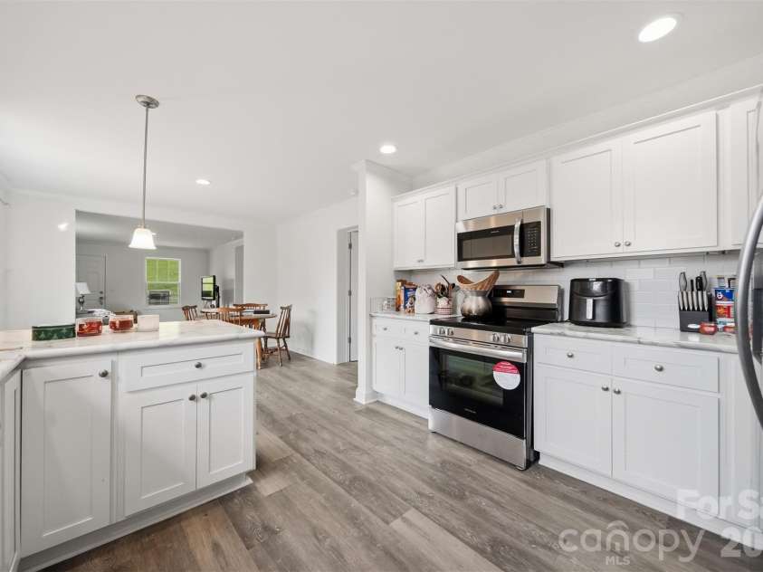 507 Hopewell Road, Morganton, NC 28655.  MLS# CAR4410085, YatesRealty ID 43335. 
