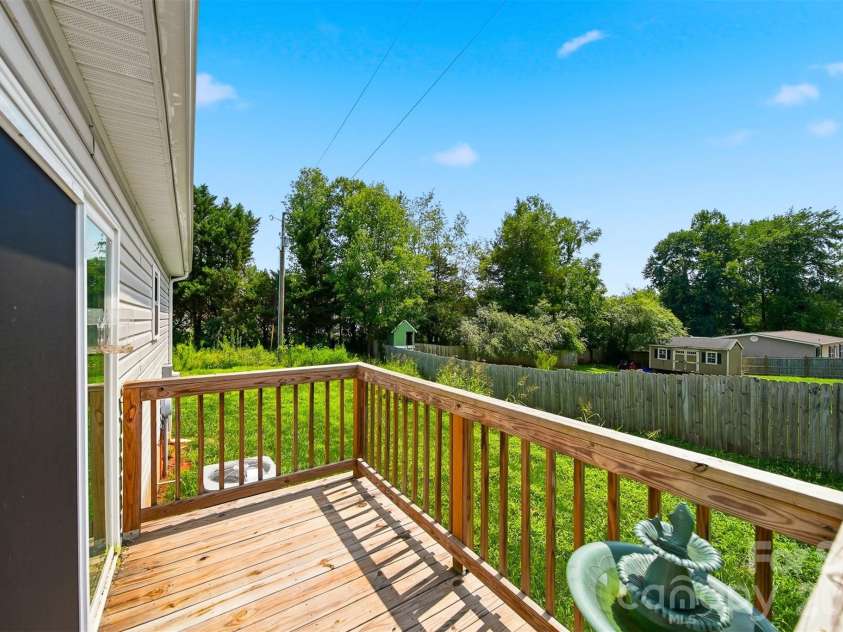 507 Hopewell Road, Morganton, NC 28655.  MLS# CAR4410085, YatesRealty ID 43335. 