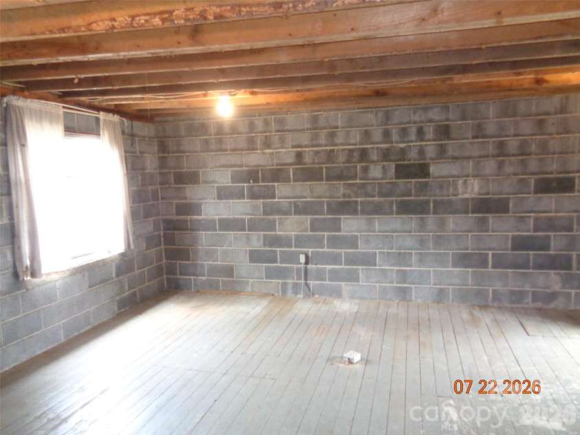 3181 & 3177 Morganton Boulevard, Lenoir, NC 28645.  MLS# CAR4417187, YatesRealty ID 43336. 