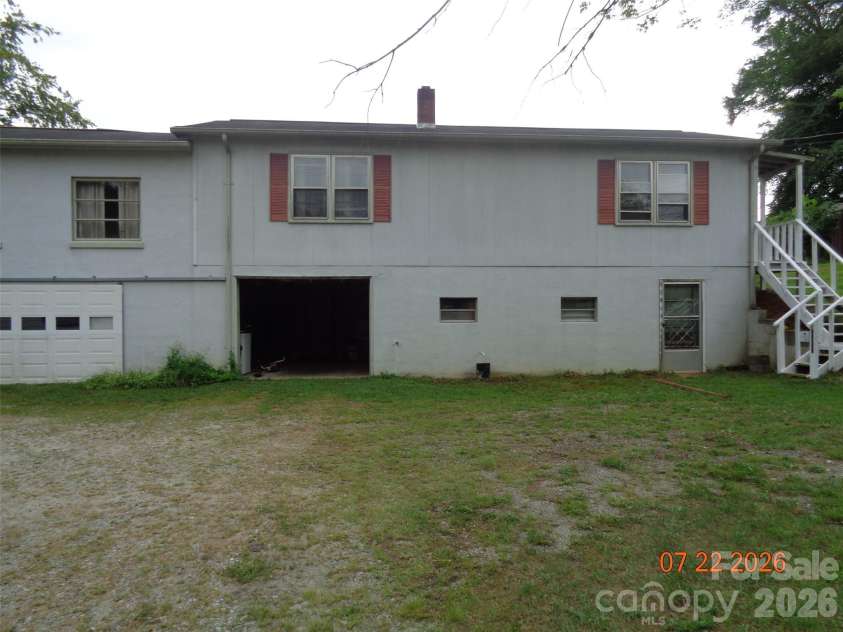 3181 & 3177 Morganton Boulevard, Lenoir, NC 28645.  MLS# CAR4417187, YatesRealty ID 43336. 