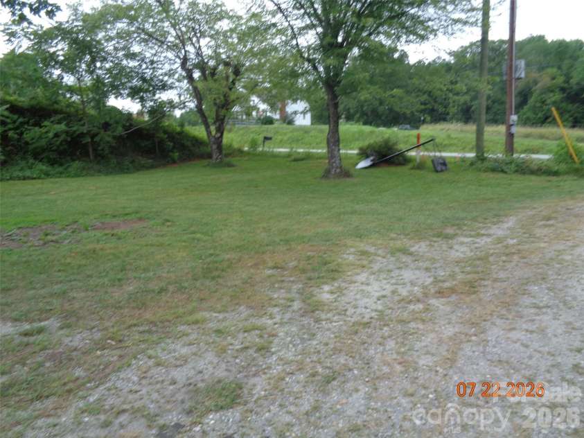 3181 & 3177 Morganton Boulevard, Lenoir, NC 28645.  MLS# CAR4417187, YatesRealty ID 43336. 