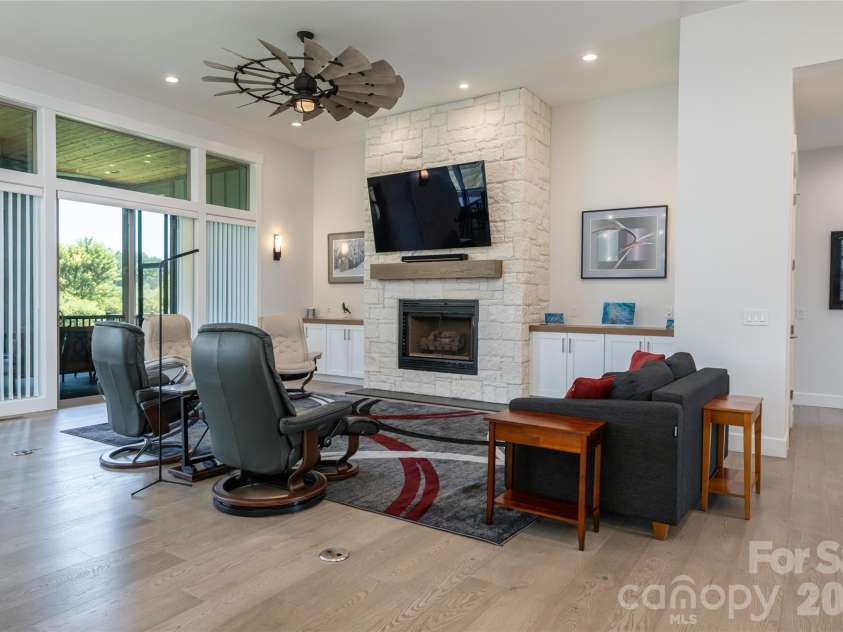 769 Daniel Circle Drive, Mills River, NC 28759.  MLS# CAR4408552, YatesRealty ID 43337. 