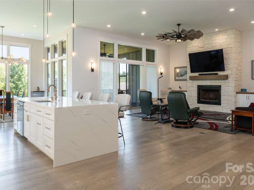 769 Daniel Circle Drive, Mills River, NC 28759.  MLS# CAR4408552, YatesRealty ID 43337. 