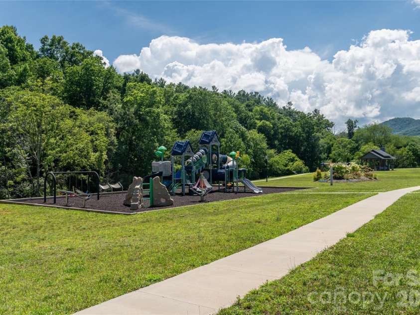 769 Daniel Circle Drive, Mills River, NC 28759.  MLS# CAR4408552, YatesRealty ID 43337. 