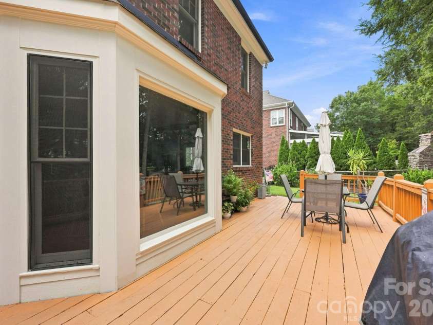 4620 Fairvista Drive, Charlotte, NC 28269.  MLS# CAR4411125, YatesRealty ID 43339. Deck