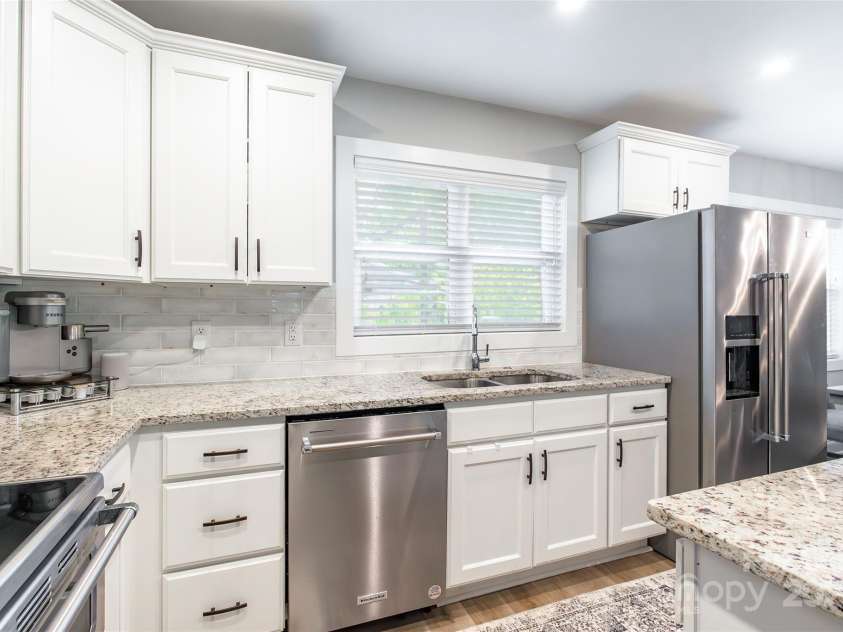 1631 Wendover Court, Rock Hill, SC 29732.  MLS# CAR4283774, YatesRealty ID 4334. 