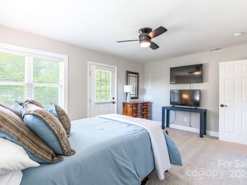 1631 Wendover Court, Rock Hill, SC 29732.  MLS# CAR4283774, YatesRealty ID 4334. 