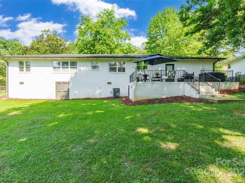 1631 Wendover Court, Rock Hill, SC 29732.  MLS# CAR4283774, YatesRealty ID 4334. 