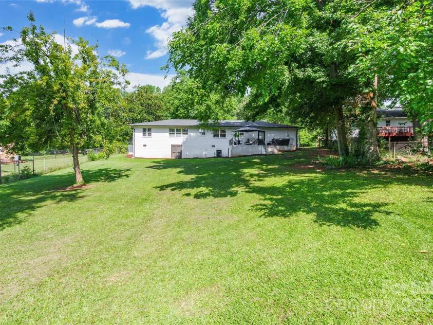 1631 Wendover Court, Rock Hill, SC 29732.  MLS# CAR4283774, YatesRealty ID 4334. 