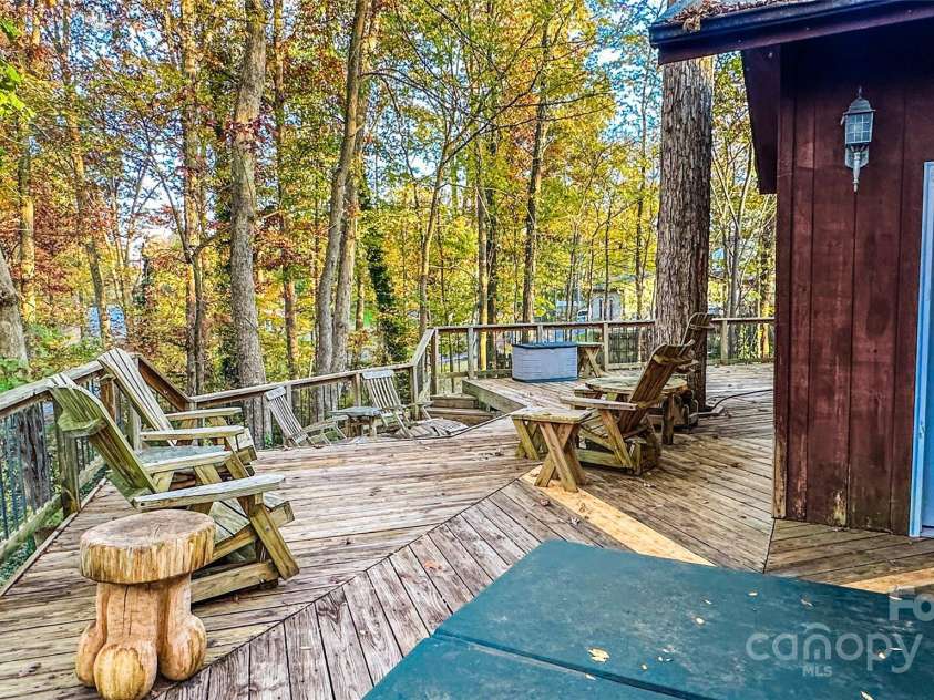 182 Bellwood Loop, Statesville, NC 28625.  MLS# CAR4321279, YatesRealty ID 4334. 