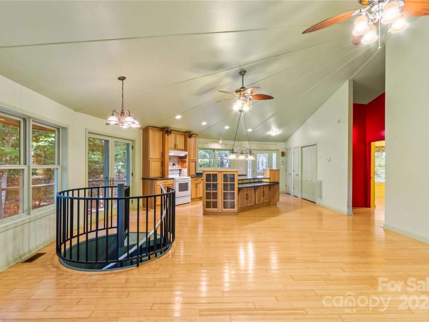 241 Spring Shore Road, Statesville, NC 28677.  MLS# CAR4181871, YatesRealty ID 4334. 