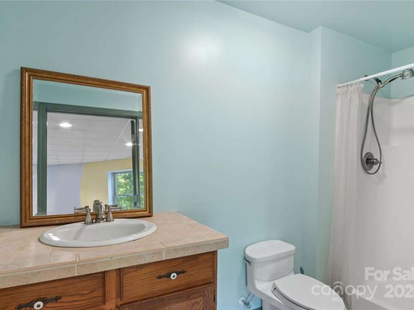 241 Spring Shore Road, Statesville, NC 28677.  MLS# CAR4181871, YatesRealty ID 4334. 