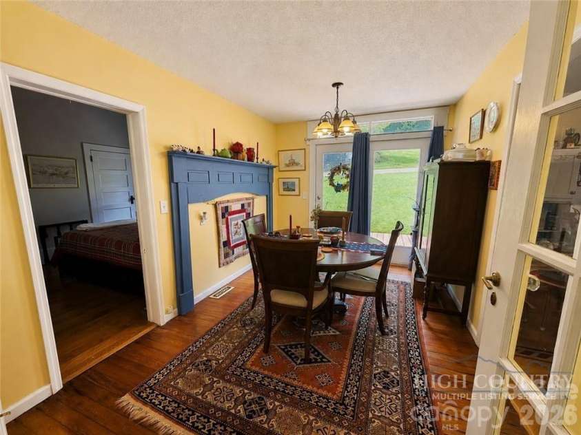 9216 Nc Highway 194 Highway, Lansing, NC 28643.  MLS# CAR4400818, YatesRealty ID 43341. 