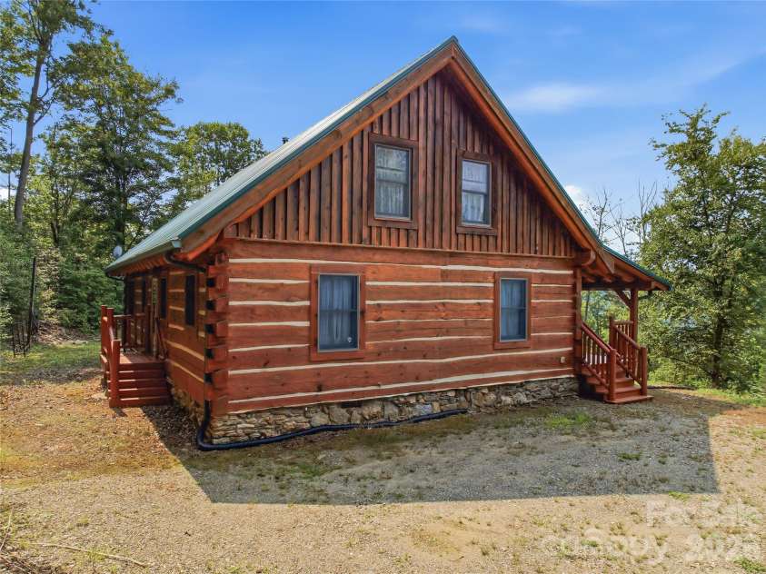 226 High Top Mountain Road, Leicester, NC 28748.  MLS# CAR4408230, YatesRealty ID 43343. 