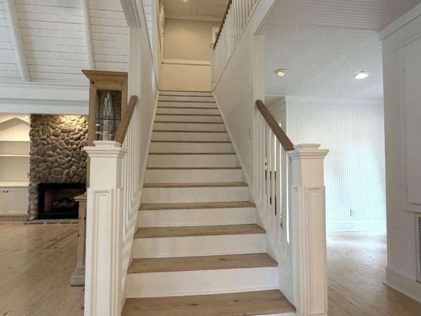 537 Stutts Road, Mooresville, NC 28117.  MLS# CAR4409348, YatesRealty ID 43345. 