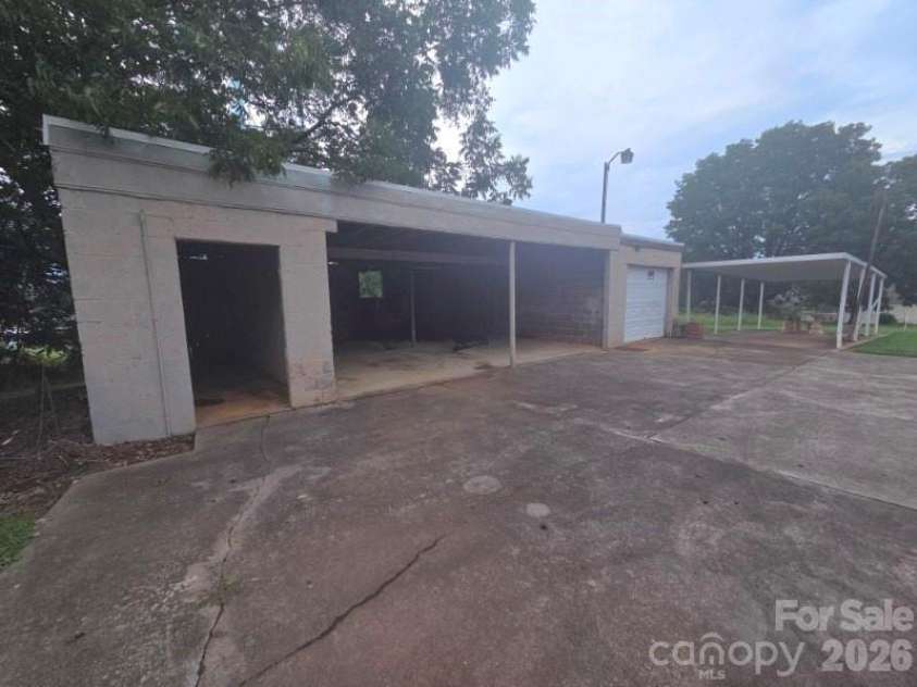 1312 Salem Road, Morganton, NC 28655.  MLS# CAR4413302, YatesRealty ID 43347. 