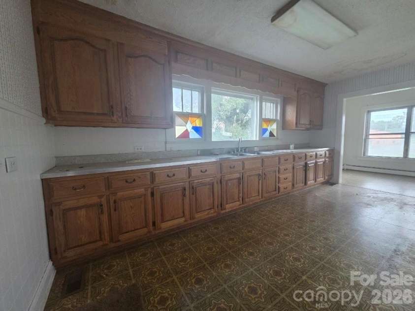 1312 Salem Road, Morganton, NC 28655.  MLS# CAR4413302, YatesRealty ID 43347. 