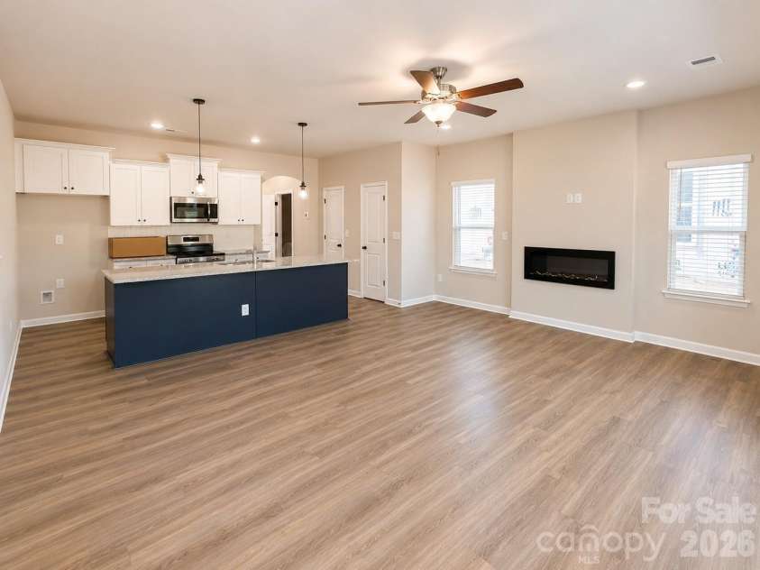 3119 Aberleaf Lane, Charlotte, NC 28227.  MLS# CAR4411436, YatesRealty ID 43349. 