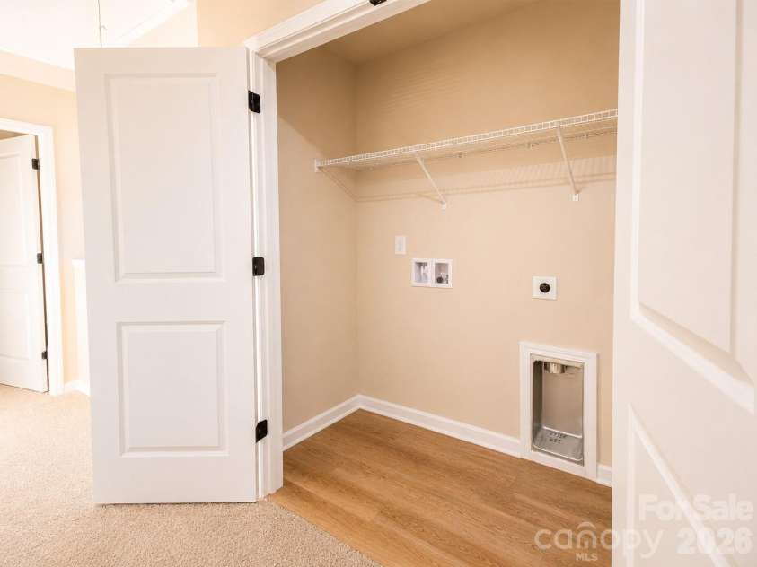 3119 Aberleaf Lane, Charlotte, NC 28227.  MLS# CAR4411436, YatesRealty ID 43349. 