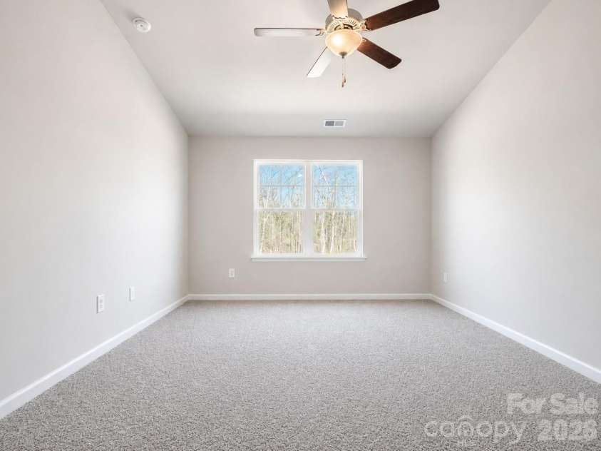 3119 Aberleaf Lane, Charlotte, NC 28227.  MLS# CAR4411436, YatesRealty ID 43349. 