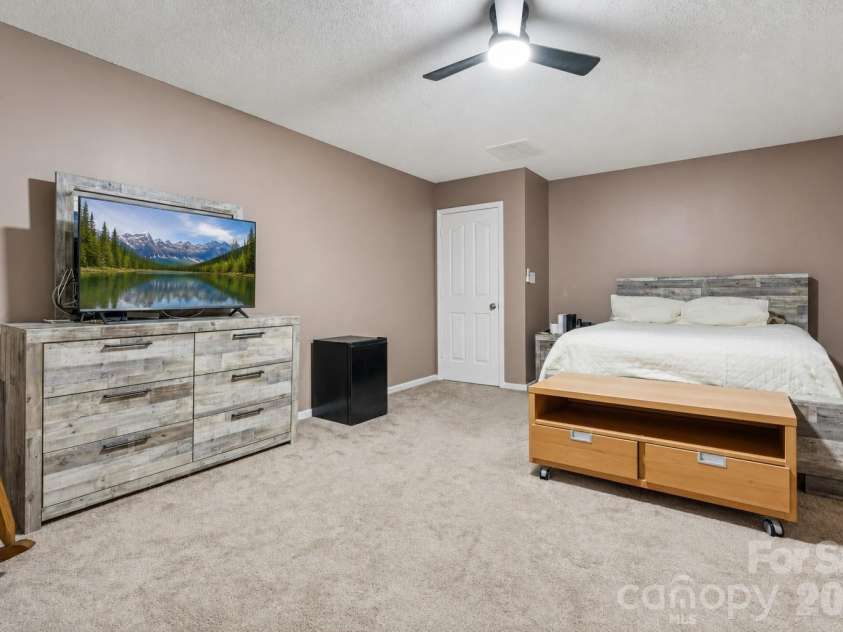 5645 Winslow Avenue, Concord, NC 28027.  MLS# CAR4400484, YatesRealty ID 43352. Large secondary bedroom