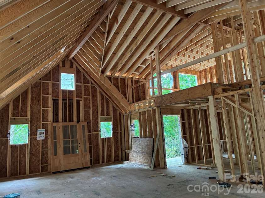 201 Jans Mountain Road, Blowing Rock, NC 28605.  MLS# CAR4408995, YatesRealty ID 43353. 
