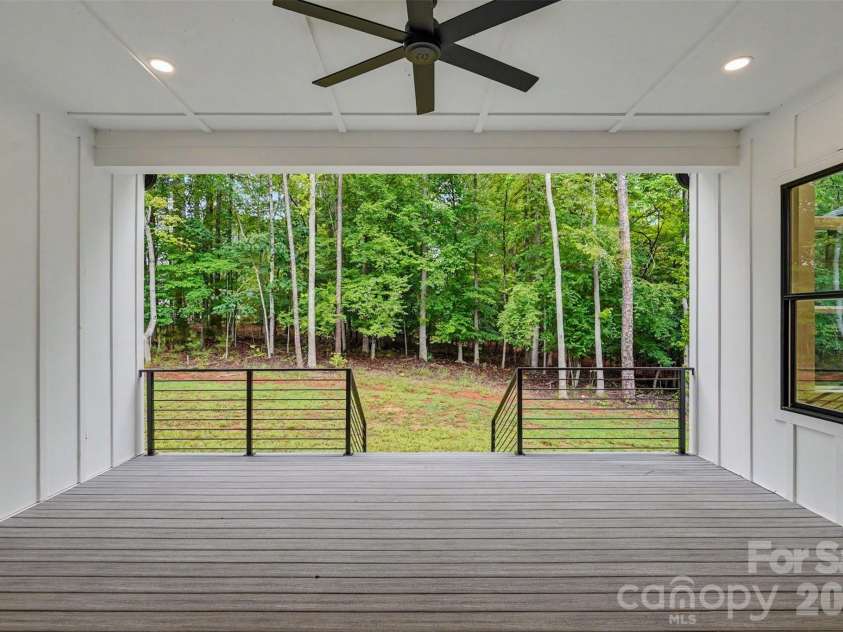 4808 Rockwood Drive, Waxhaw, NC 28173.  MLS# CAR4410611, YatesRealty ID 43354. 