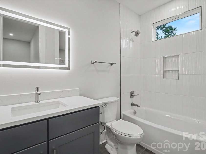 4808 Rockwood Drive, Waxhaw, NC 28173.  MLS# CAR4410611, YatesRealty ID 43354. Spare Bathroom 1