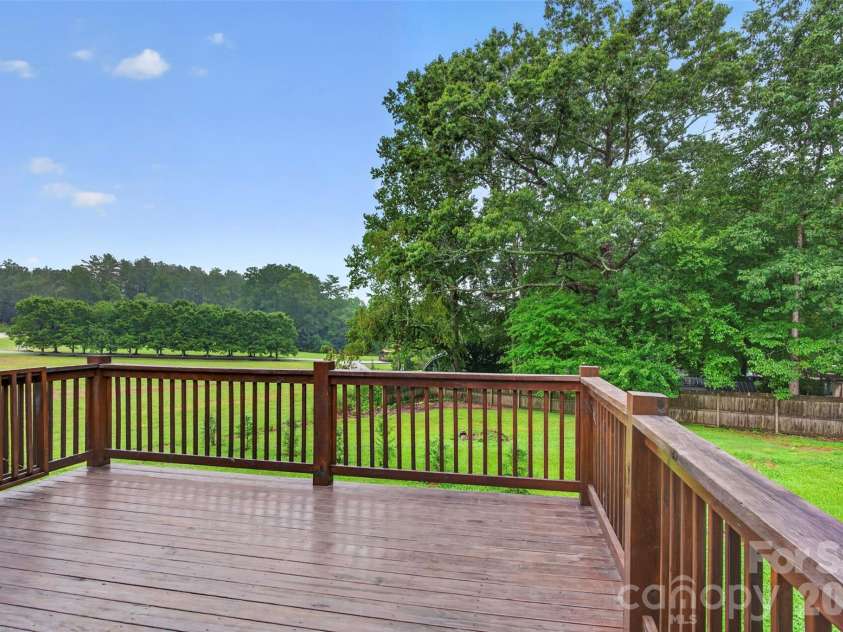 74 TJ Trail, Hendersonville, NC 28792.  MLS# CAR4413056, YatesRealty ID 43355. 