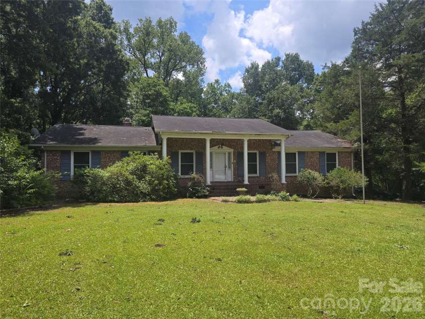 1162 JA Cochran ByPass, Chester, SC 29706.  MLS# CAR4401548, YatesRealty ID 43356. 