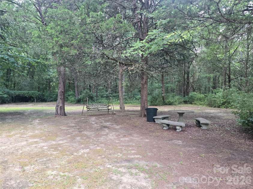 1162 JA Cochran ByPass, Chester, SC 29706.  MLS# CAR4401548, YatesRealty ID 43356. 