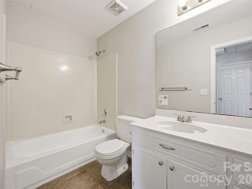 534 Mary Charlotte Drive, Charlotte, NC 28262.  MLS# CAR4412787, YatesRealty ID 43357. 