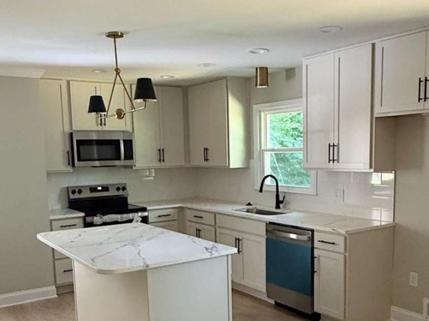 656 Harrell Street, Rock Hill, SC 29730.  MLS# CAR4410262, YatesRealty ID 43359. 