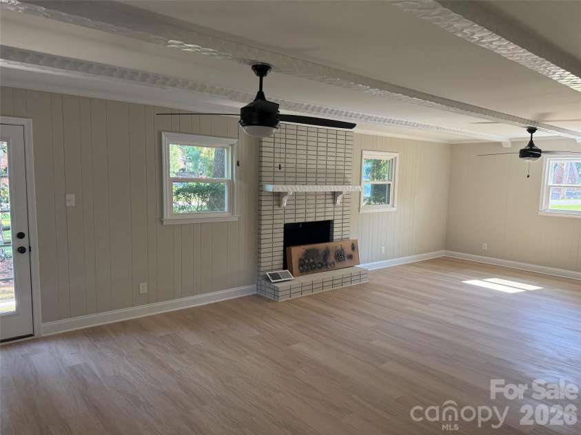 656 Harrell Street, Rock Hill, SC 29730.  MLS# CAR4410262, YatesRealty ID 43359. 