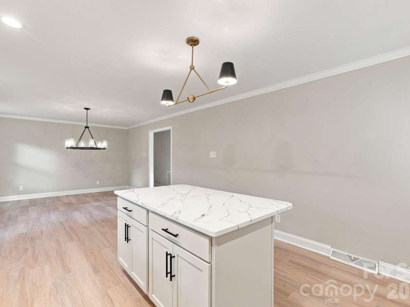 656 Harrell Street, Rock Hill, SC 29730.  MLS# CAR4410262, YatesRealty ID 43359. 