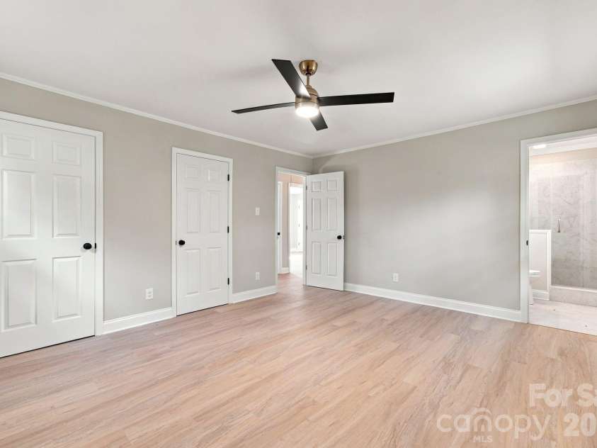 656 Harrell Street, Rock Hill, SC 29730.  MLS# CAR4410262, YatesRealty ID 43359. 