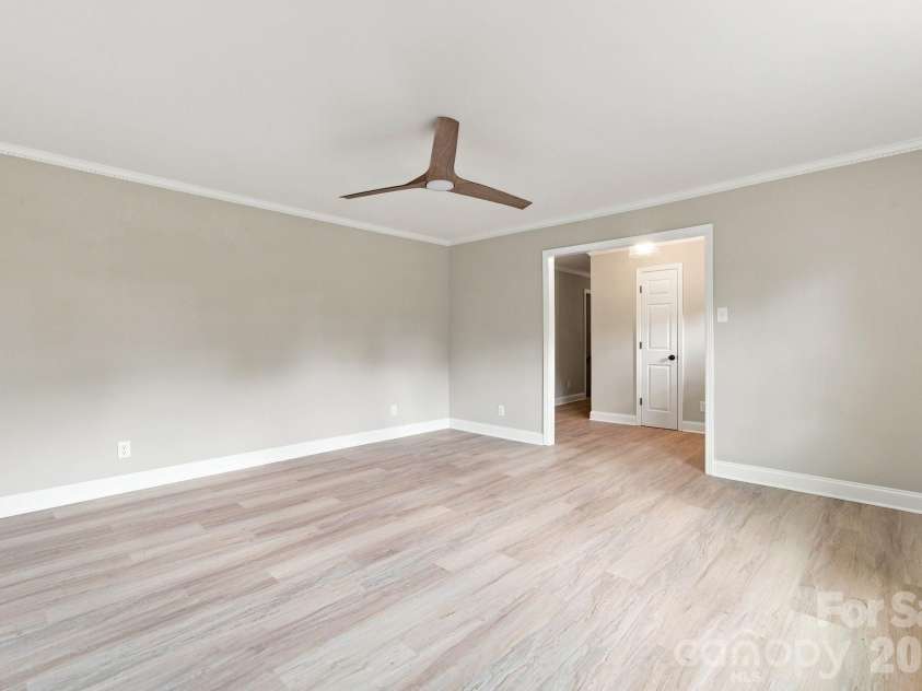 656 Harrell Street, Rock Hill, SC 29730.  MLS# CAR4410262, YatesRealty ID 43359. 