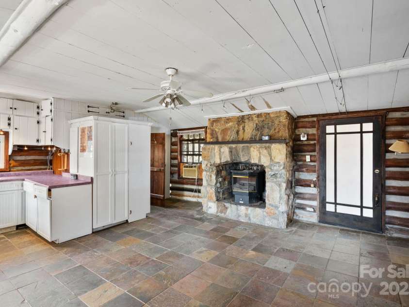 849 Ammons Branch Road, Marshall, NC 28753.  MLS# CAR4322765, YatesRealty ID 4336. 