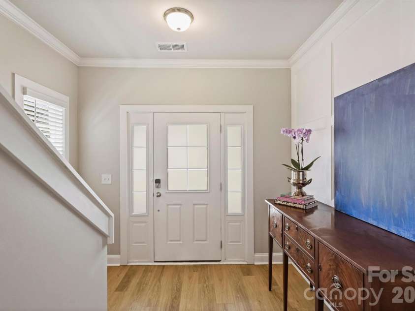 9034 Henry Thoreau Road, Charlotte, NC 28214.  MLS# CAR4399130, YatesRealty ID 43360. 