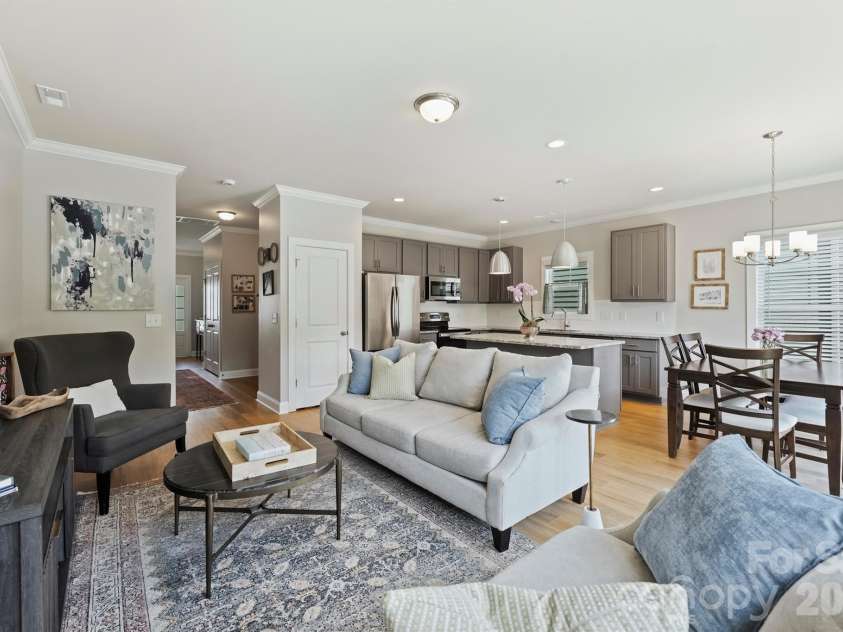 9034 Henry Thoreau Road, Charlotte, NC 28214.  MLS# CAR4399130, YatesRealty ID 43360. 
